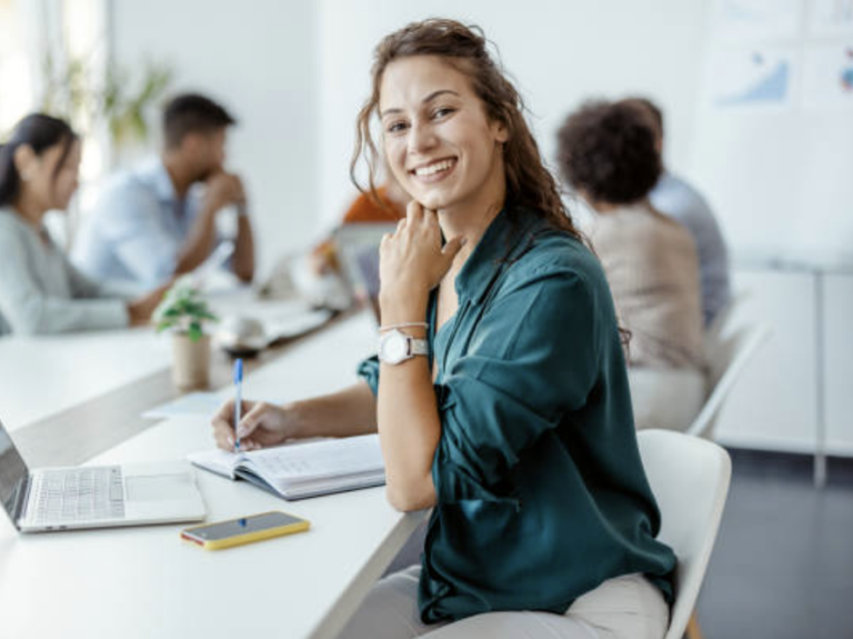 Employee or virtual assistant